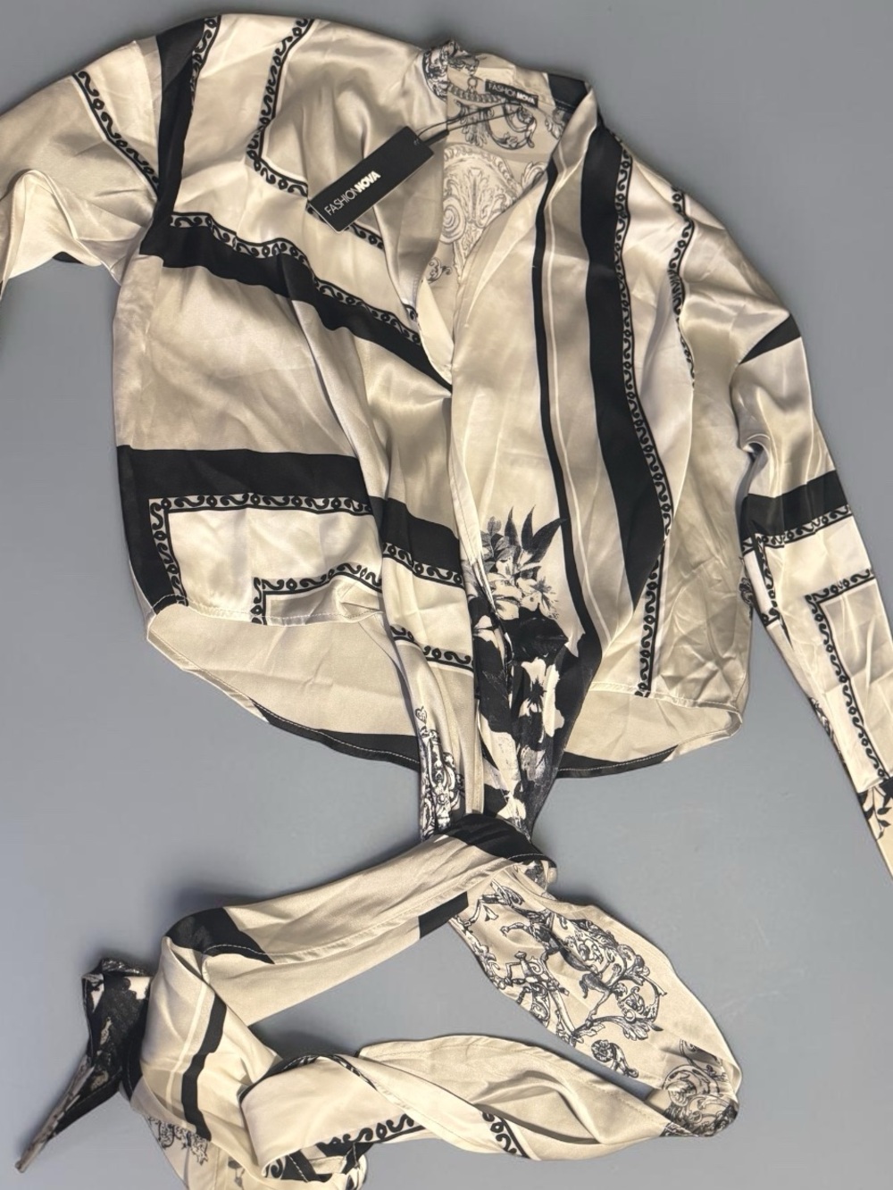 Fashion Nova Silver & Black Printed Tie-Front Satin Blouse